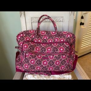 NWOT Vera Bradley Raspberry Medallion Weekender Tote.